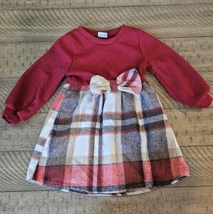 NWOT! Family matching plaid dress (Daughter 12 to 18 months)